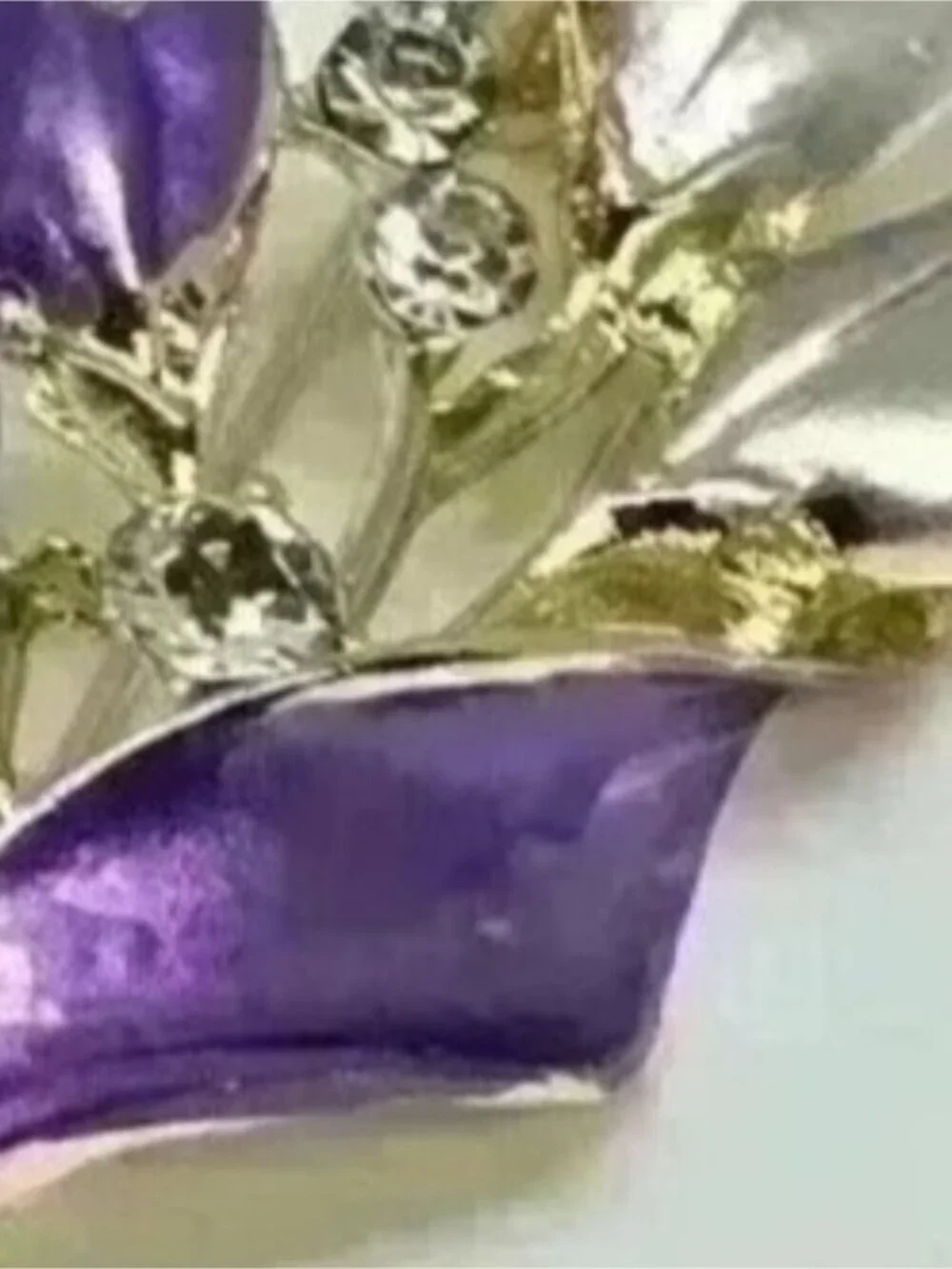 NWOT Exquisite Purple Flower Brooch